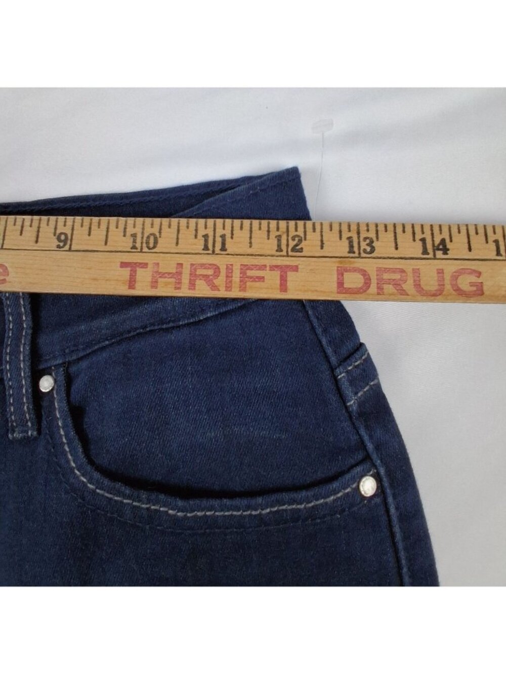 Levis Womens 512 Bootcut Perfectly Slimming Jeans 2M (24x31) Dark Wash Denim NWT - Picture 14 of 16